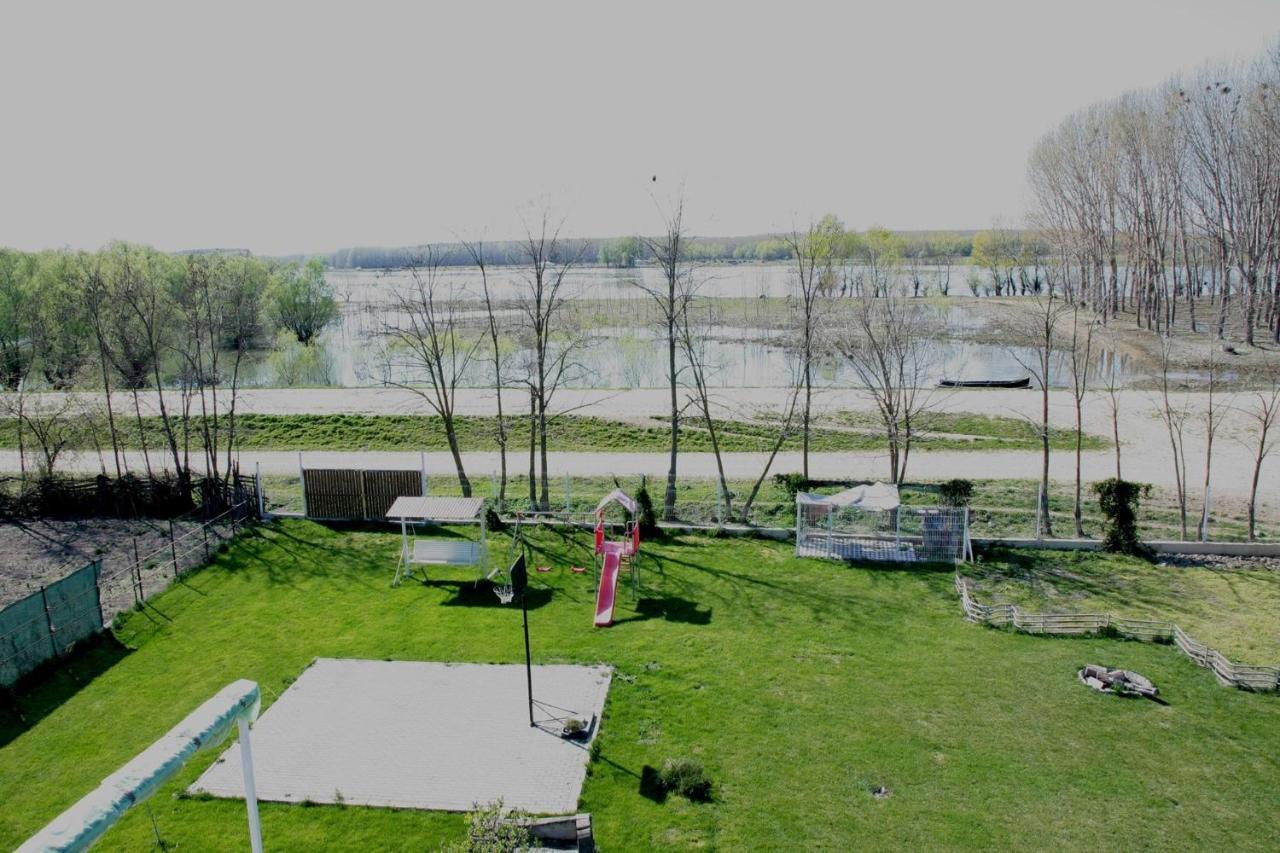 Old Fane'S Lodge Marasu Zewnętrze zdjęcie